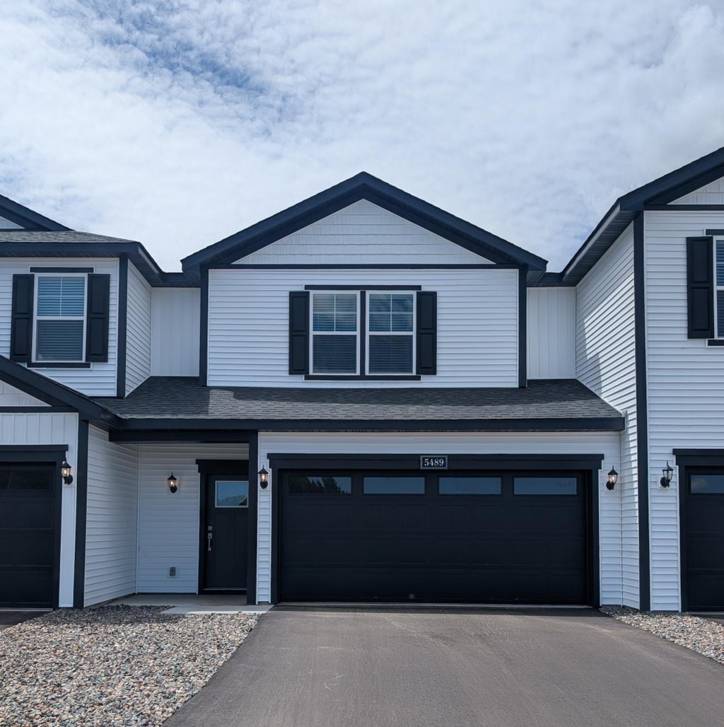 Photo of 5489 Fall Meadow Trail, North Branch, MN 55056 (MLS # 7147027)
