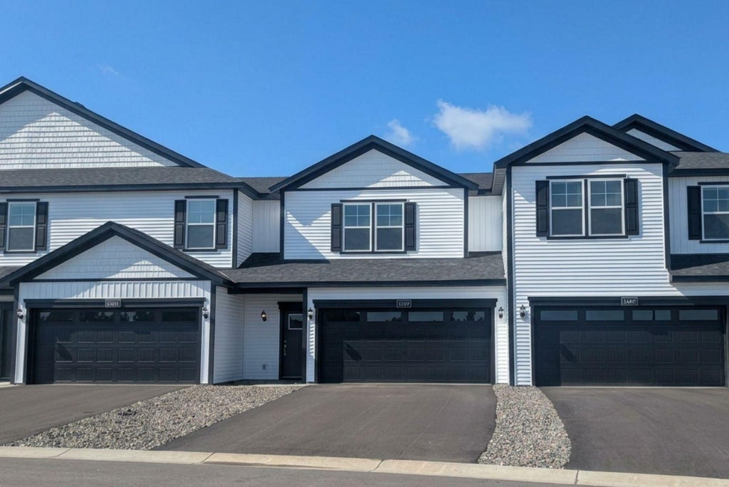 Photo of 5489 Fall Meadow Trail, North Branch, MN 55056 (MLS # 7147027)