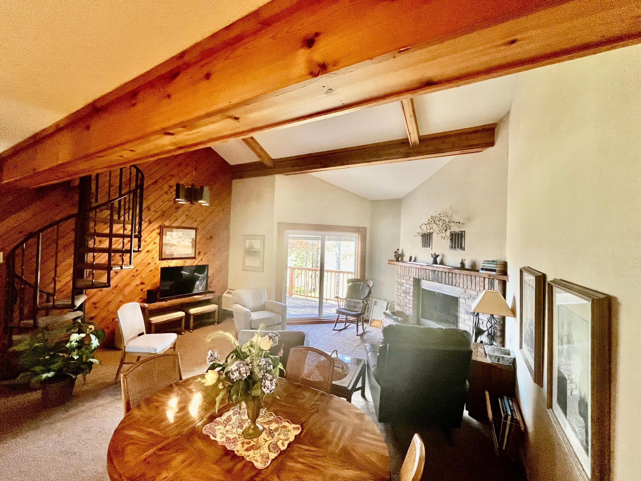 530 Quadna Mountain Road 530