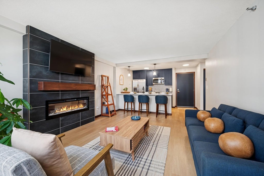 Photo of 433 S 7th Street St #1919, Minneapolis, MN 55415 (MLS # 7126292)