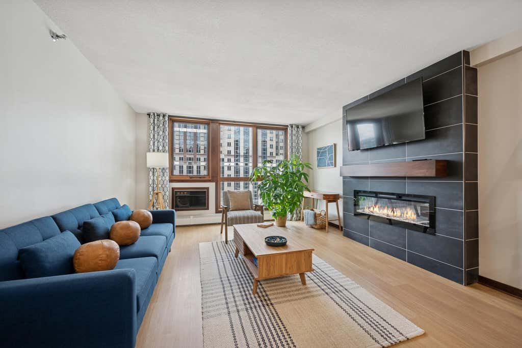 Photo of 433 S 7th Street St #1919, Minneapolis, MN 55415 (MLS # 7126292)