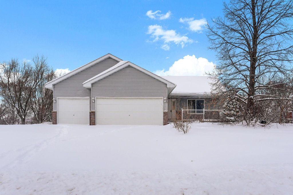 Photo of 5015 Edinburgh Way, Big Lake, MN 55309 (MLS # 6826571)