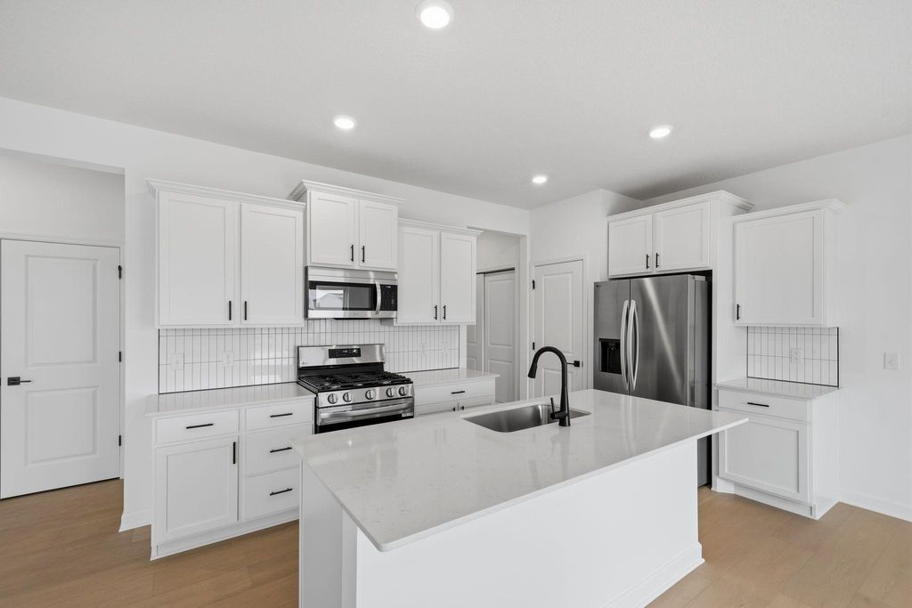 Photo of 22385 Isla Way, Rogers, MN 55374 (MLS # 7081417)