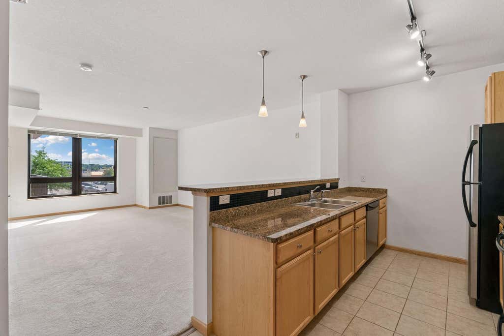 Photo of 7600 Lyndale Avenue S #204, Richfield, MN 55423 (MLS # 7131876)
