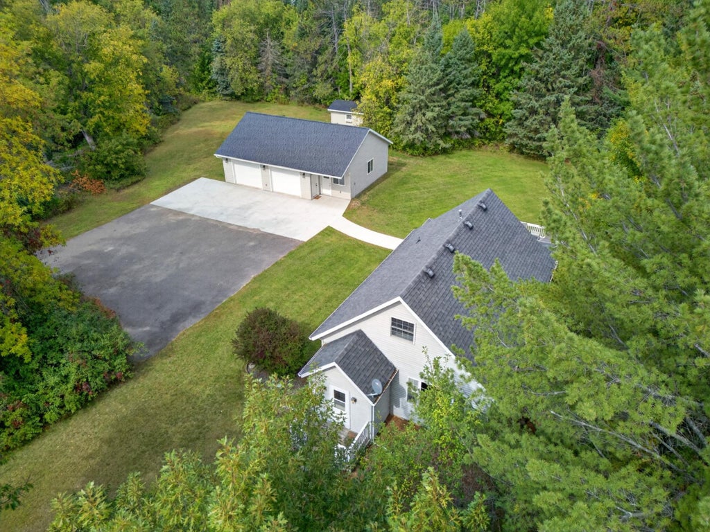 Photo of 1029 Golf Course Road, Grand Rapids, MN 55744 (MLS # 7148198)