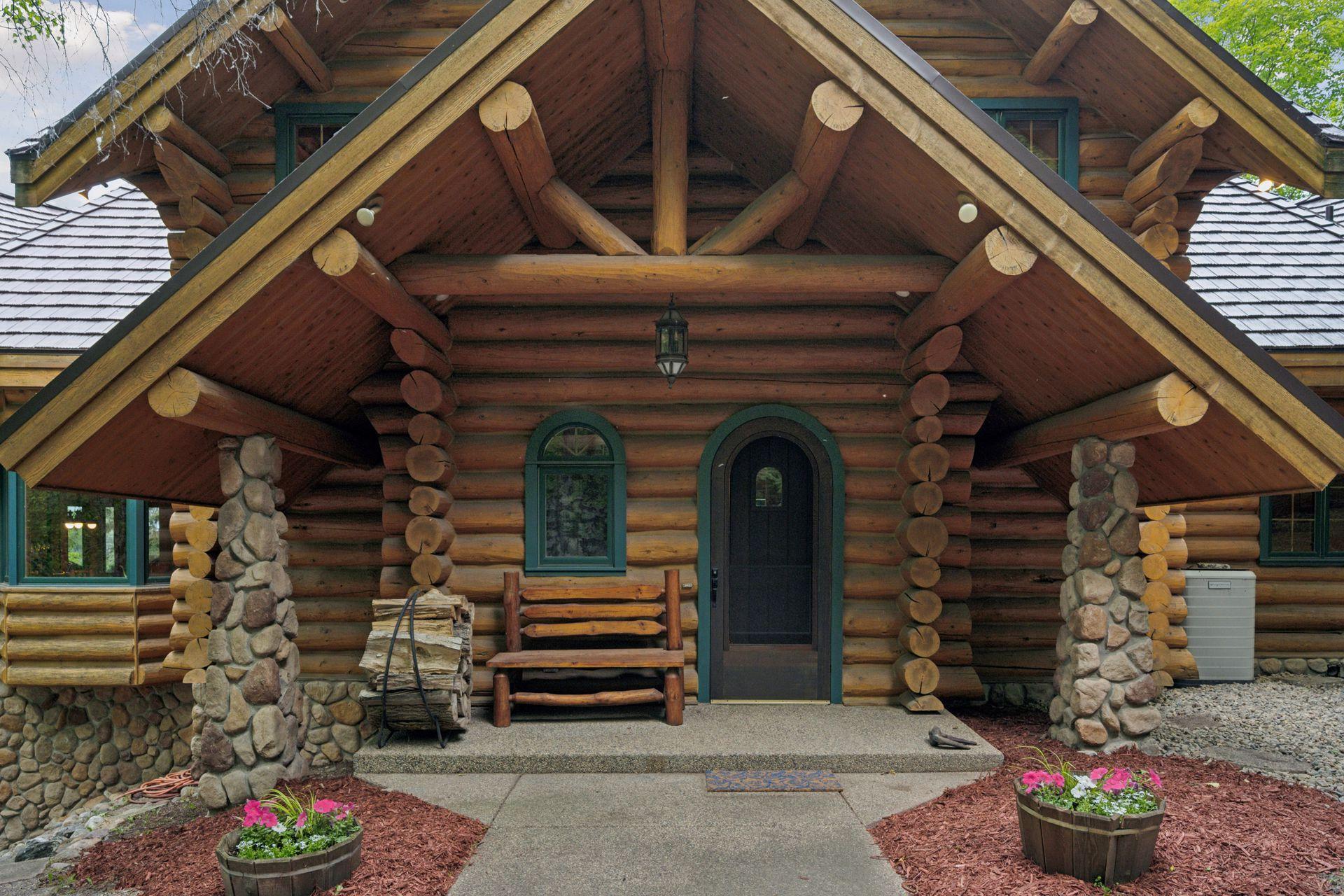 6070 Pilger Avenue NW