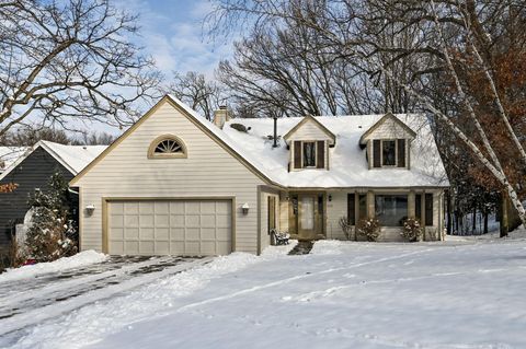 4315 Woods Way Minnetonka MN 55345