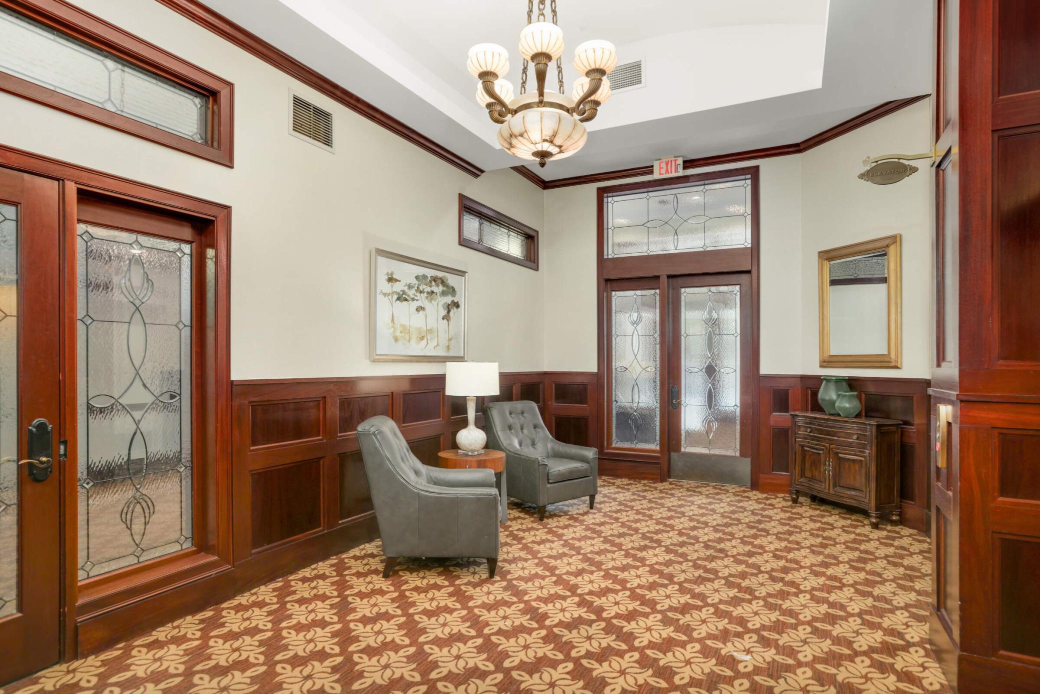 1060 Grand Avenue 411