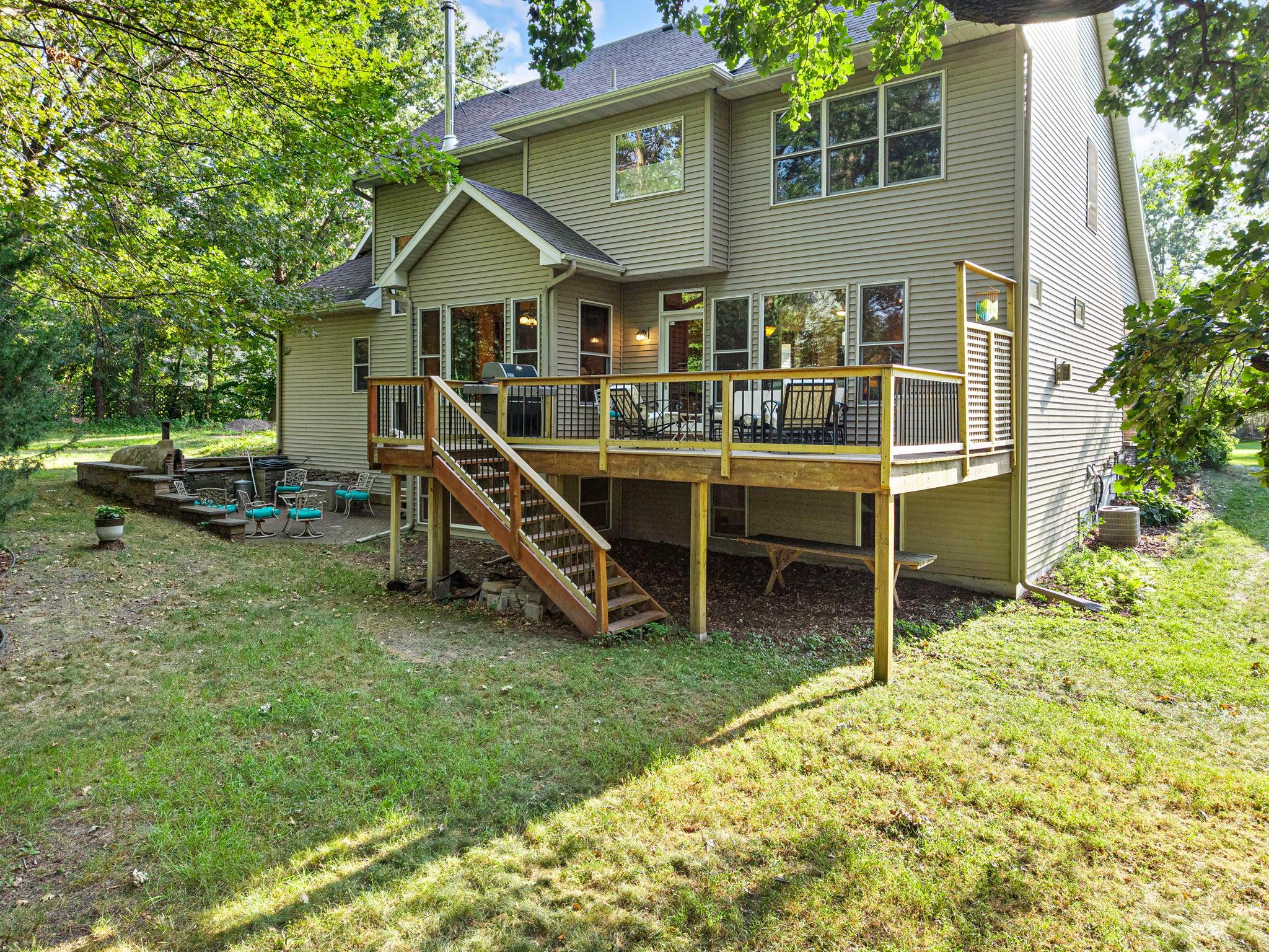 380 Sioux Lookout