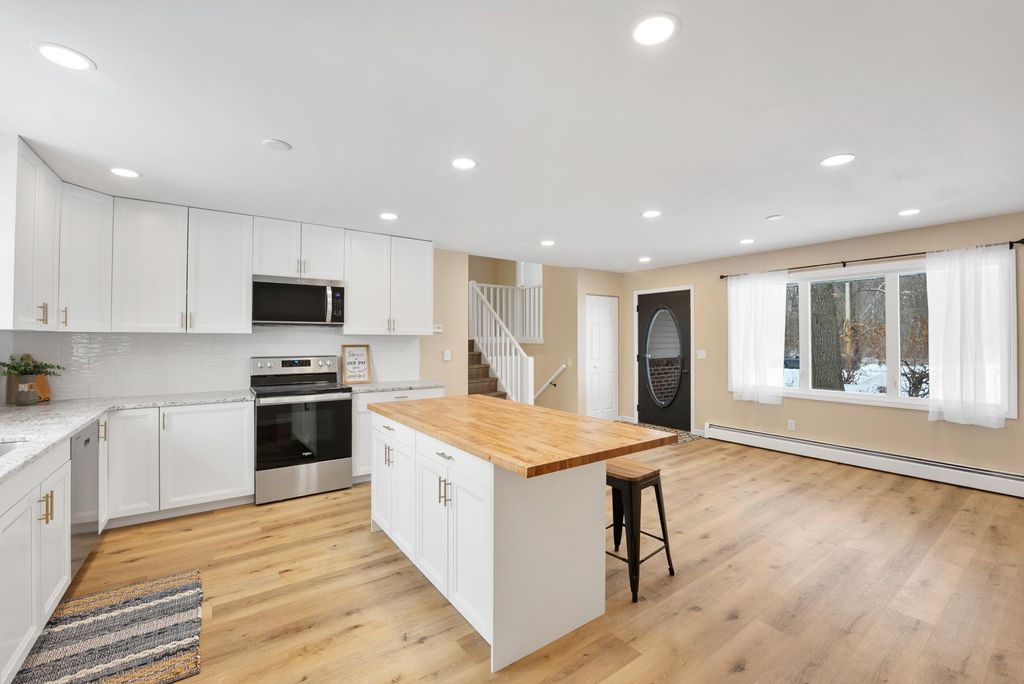 Photo of 4452 167th Avenue NE, Andover, MN 55304 (MLS # 7010598)