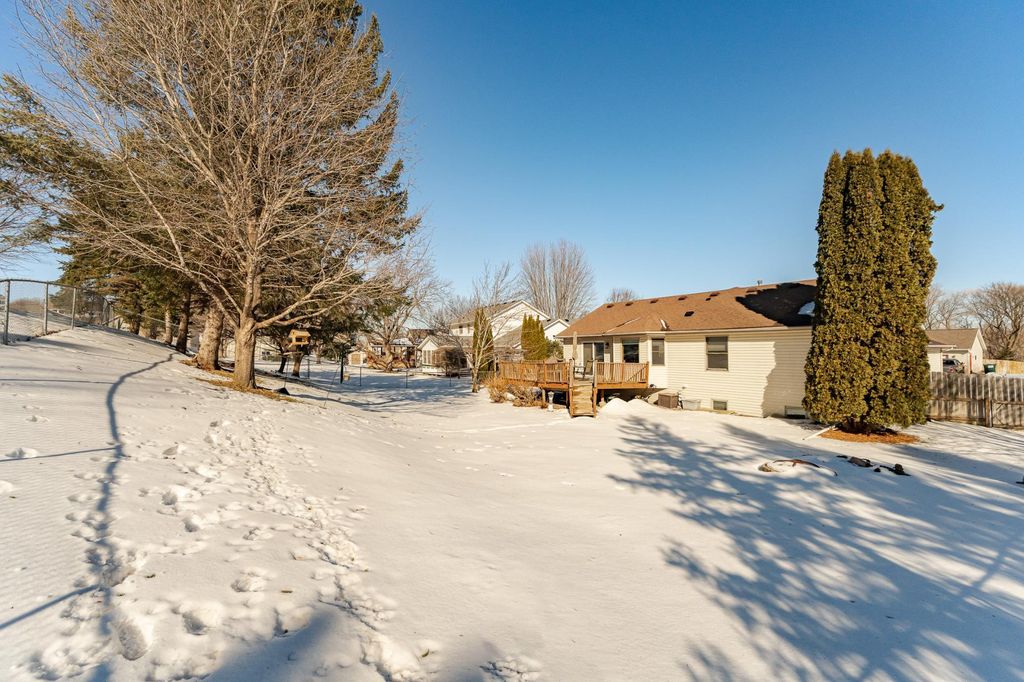 Photo of 5309 Nicklaus Drive NW, Rochester, MN 55901 (MLS # 7018286)