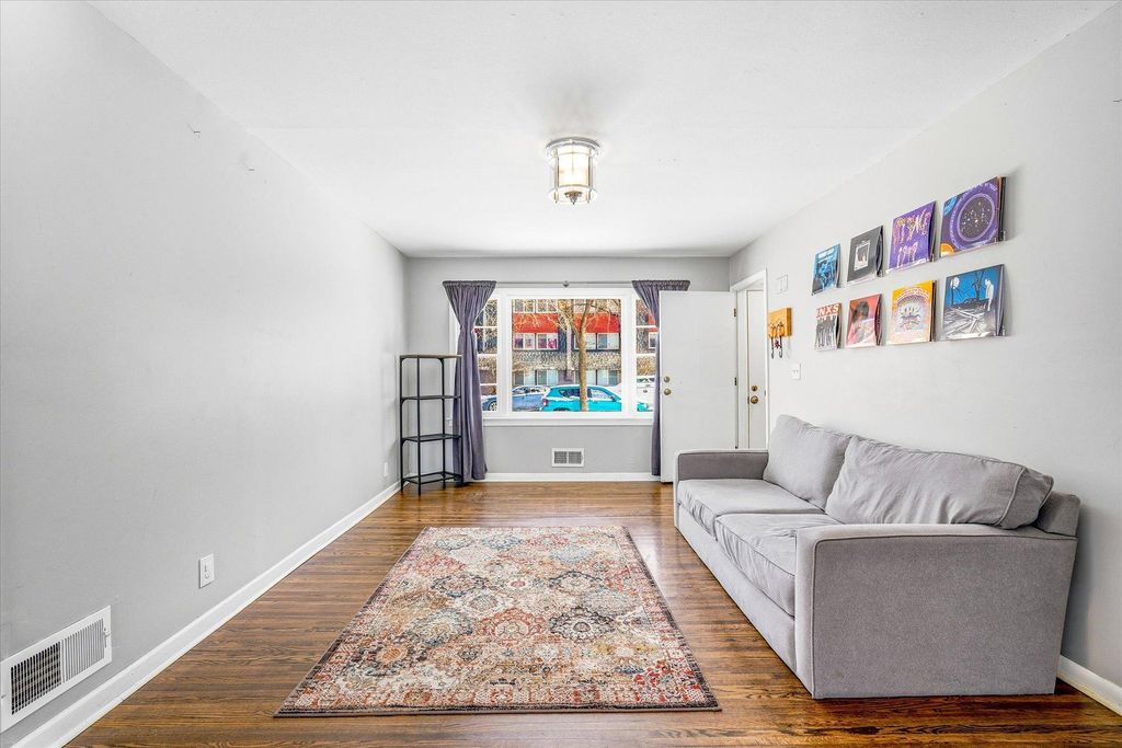 Photo of 2716 2nd Avenue S, Minneapolis, MN 55408 (MLS # 6826186)