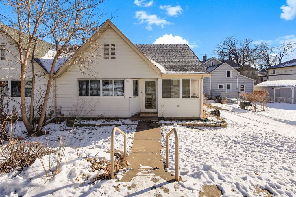 Photo of 680 Otsego Street, Saint Paul, MN 55130 (MLS # 7004154)