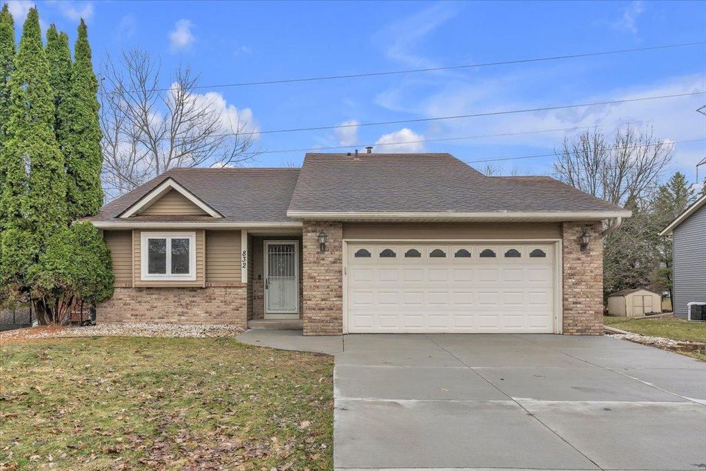 Photo of 832 Aspen Circle, Little Canada, MN 55109 (MLS # 7045934)