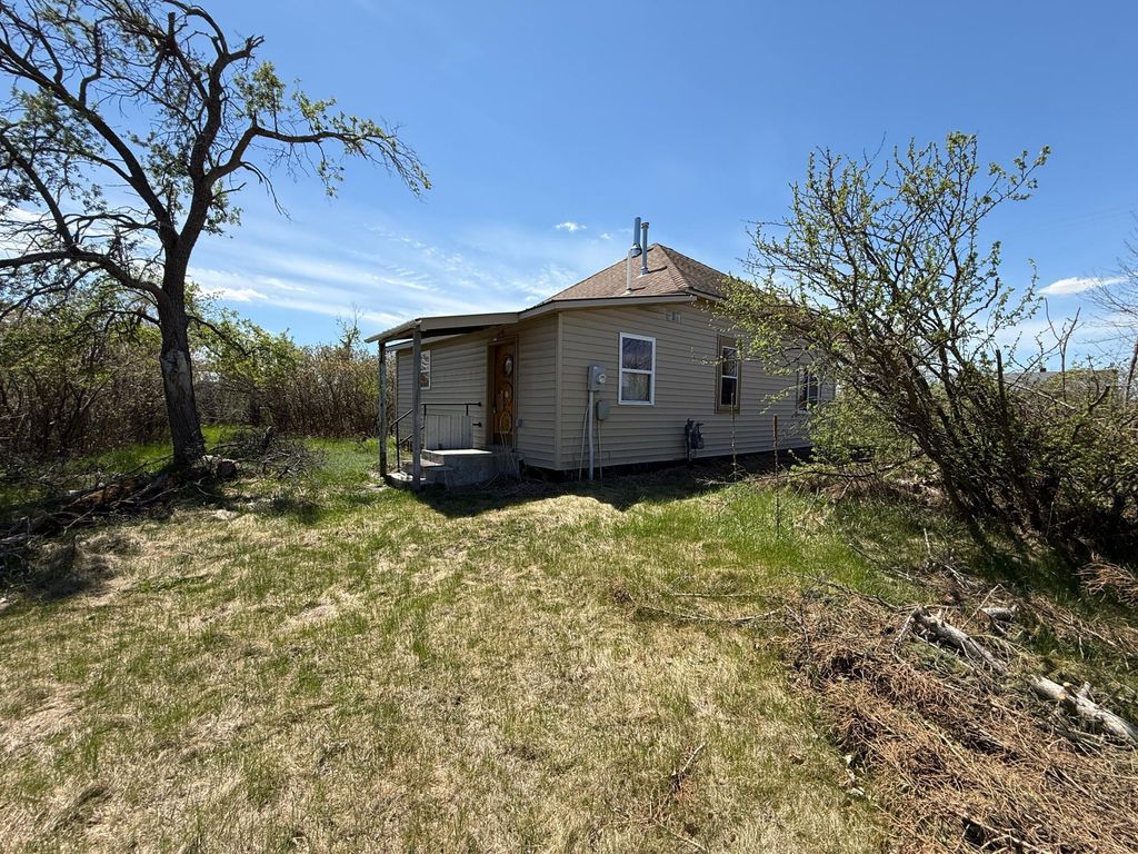 Photo of 1814 5th Street NE, Bemidji, MN 56601 (MLS # 7077017)