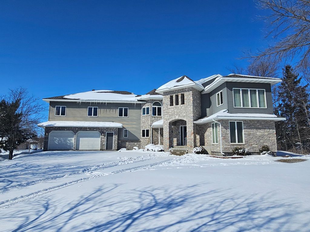 Photo of 1209 Lewis Avenue SW, Hutchinson, MN 55350 (MLS # 7039688)