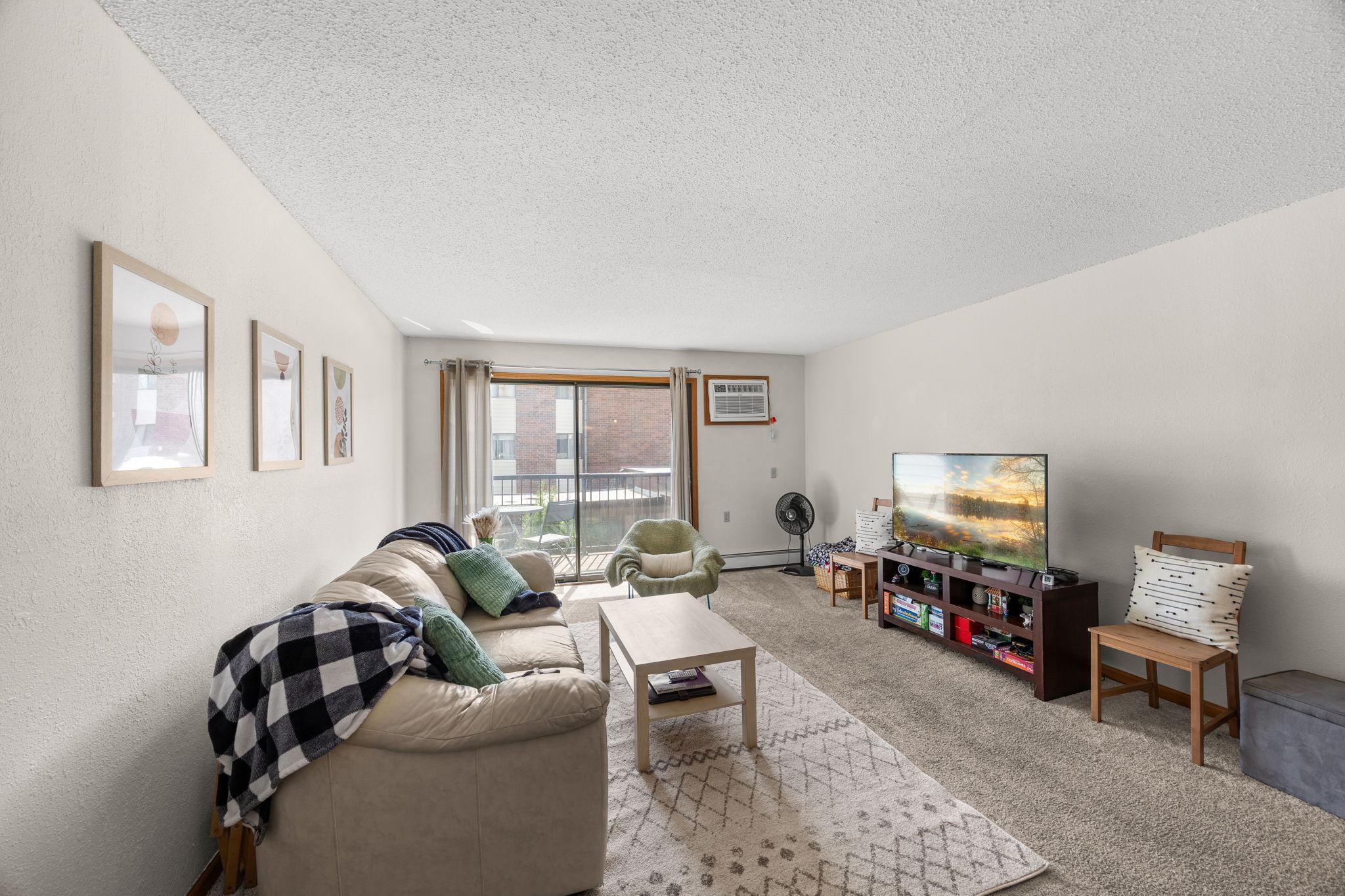 4 Pine Tree Drive 212
