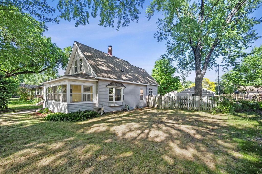 Photo of 4347 6th Street NE, Columbia Heights, MN 55421 (MLS # 7074089)