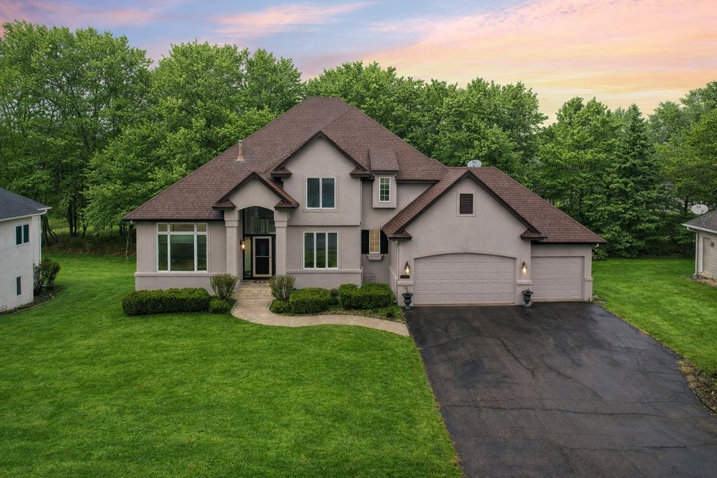 Photo of 14638 Boulder Pointe Road, Eden Prairie, MN 55347 (MLS # 7033822)