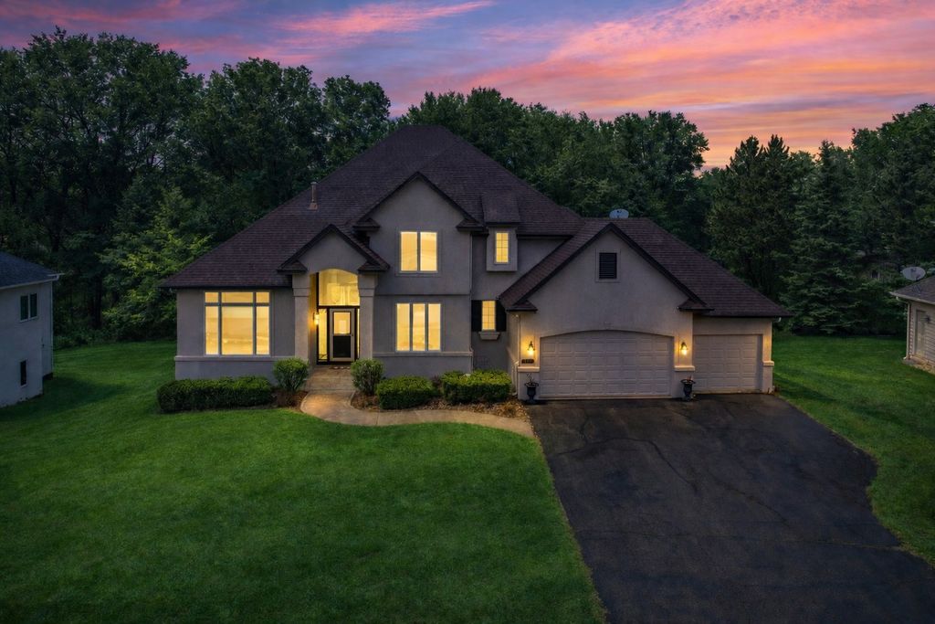 Photo of 14638 Boulder Pointe Road, Eden Prairie, MN 55347 (MLS # 7033822)