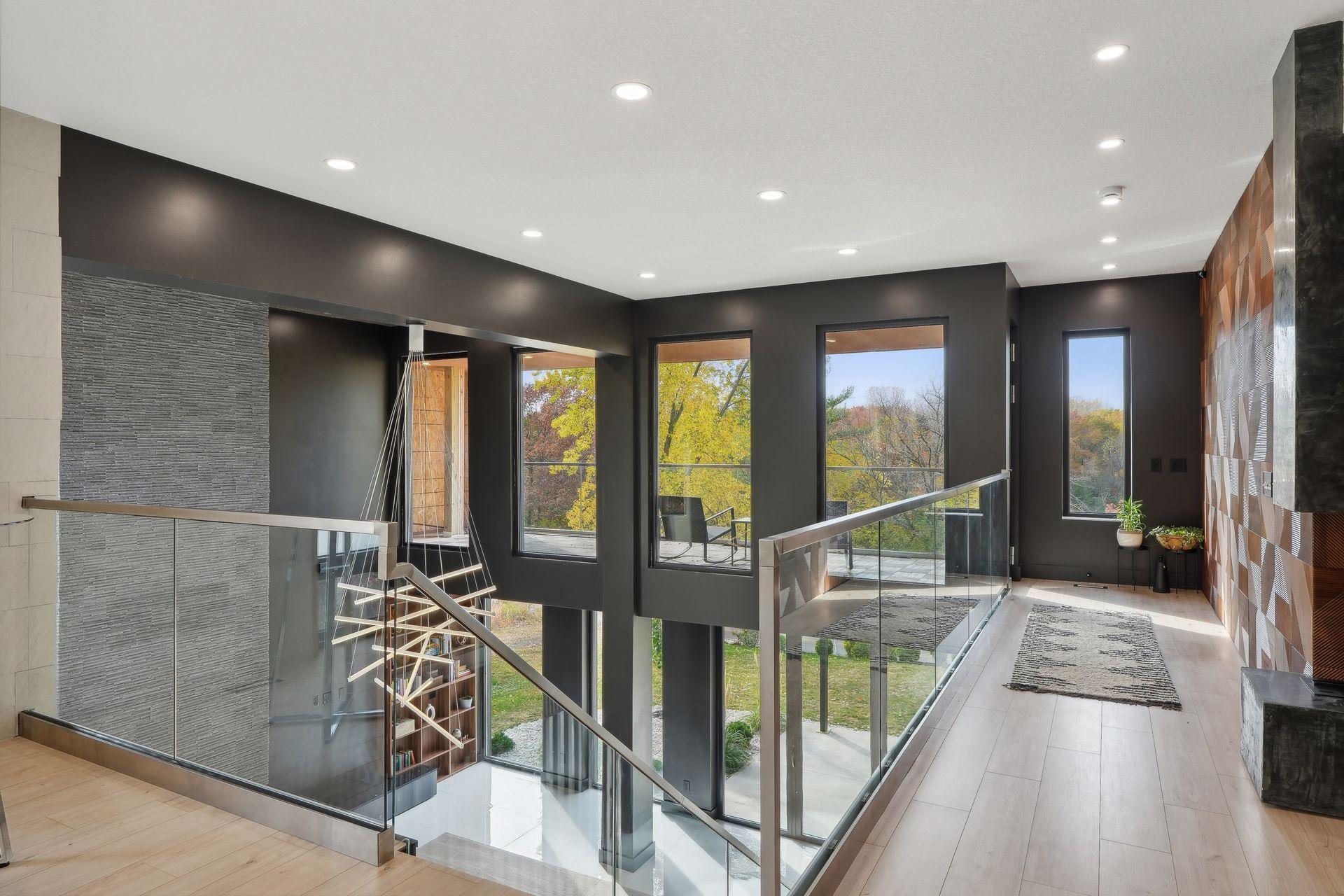 3318 W Owasso Boulevard