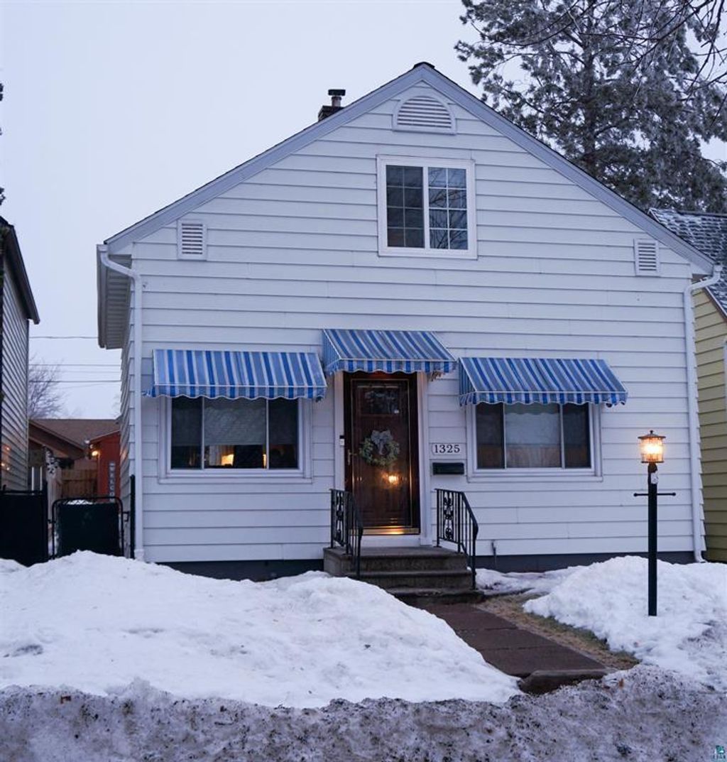 Photo of 1325 104th Avenue W, Duluth, MN 55808 (MLS # 7032285)