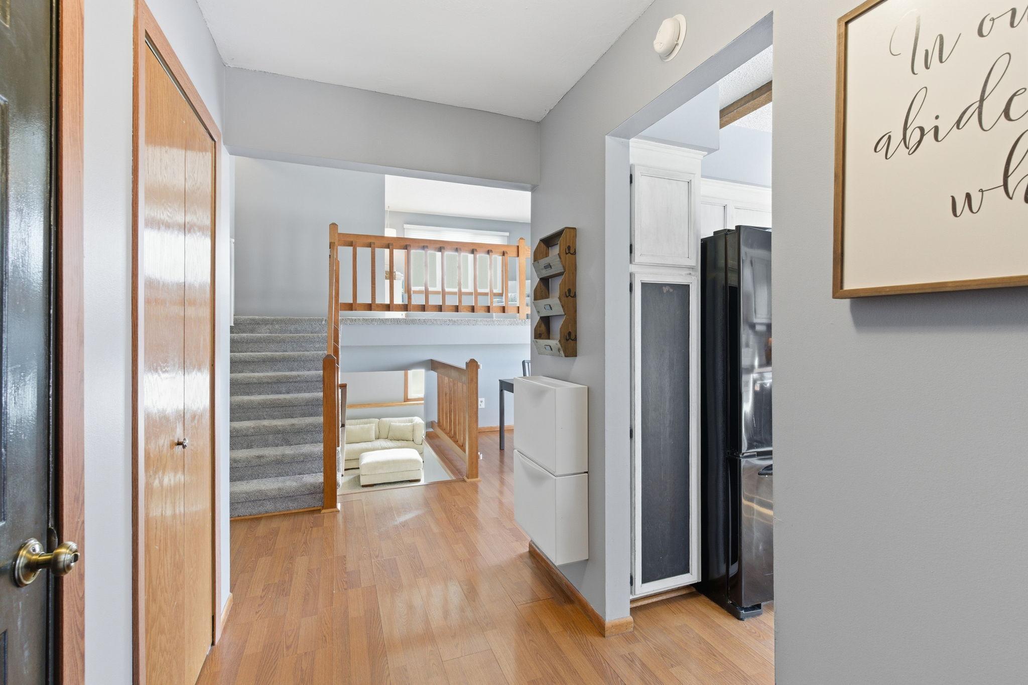 2517 Crestmount Lane