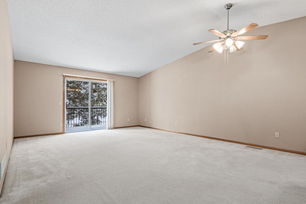 Photo of 120 Ruth Street N #1, Saint Paul, MN 55119 (MLS # 7083803)