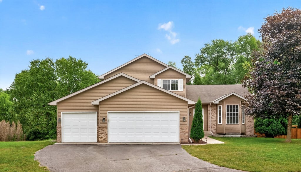 Photo of 3719 Reed Road, Saint Bonifacius, MN 55375 (MLS # 7138078)