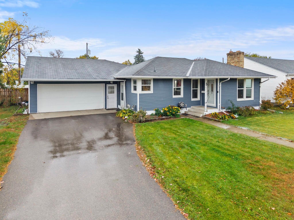 Photo of 3715 Rhode Island Avenue S, Saint Louis Park, MN 55426 (MLS # 7165631)