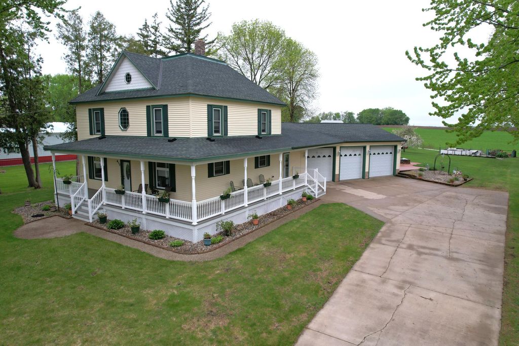 Photo of 413 1st Avenue N, Freeport, MN 56331 (MLS # 7075874)