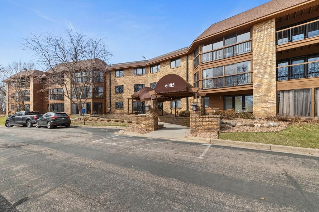 Photo of 6085 Rowland Road #312, Minnetonka, MN 55343 (MLS # 7042281)