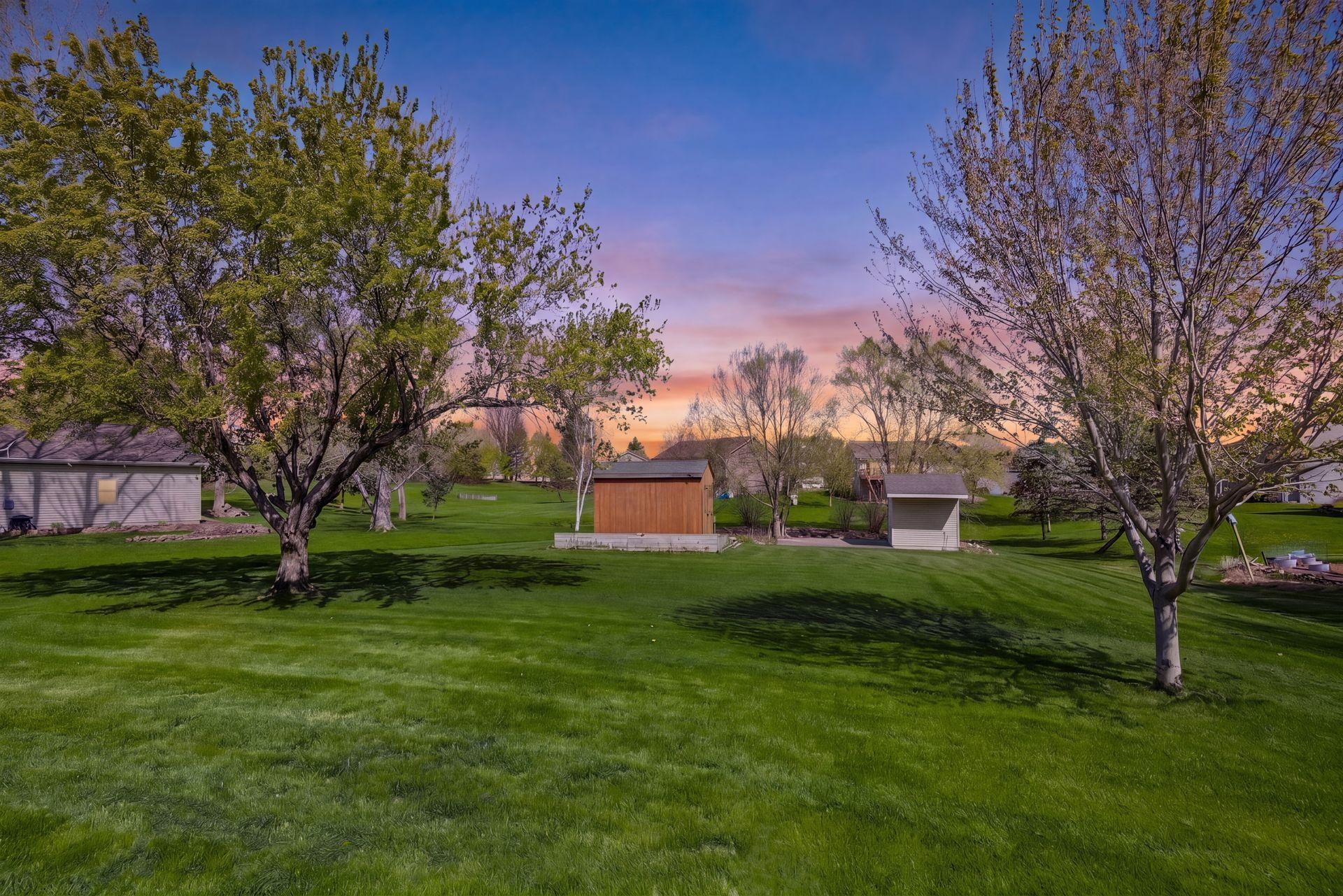 1274 Parkside Lane