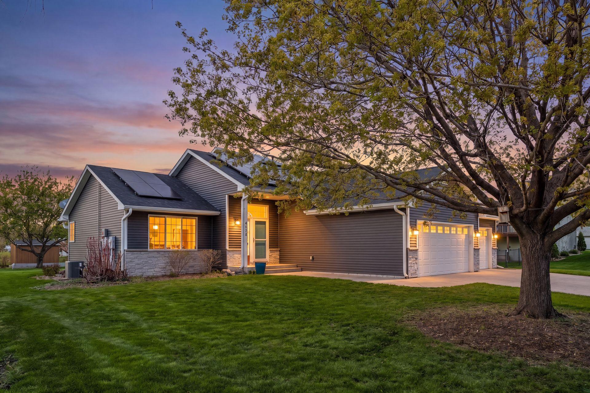 1274 Parkside Lane