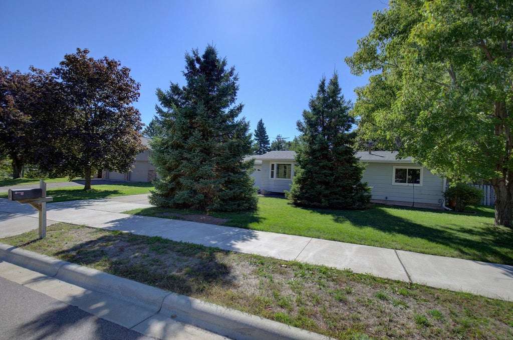 Photo of 3990 66th Street E, Inver Grove Heights, MN 55076 (MLS # 7149772)