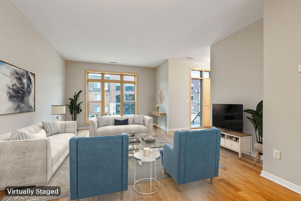 Photo of 737 Victoria Street S, Saint Paul, MN 55102 (MLS # 7028129)