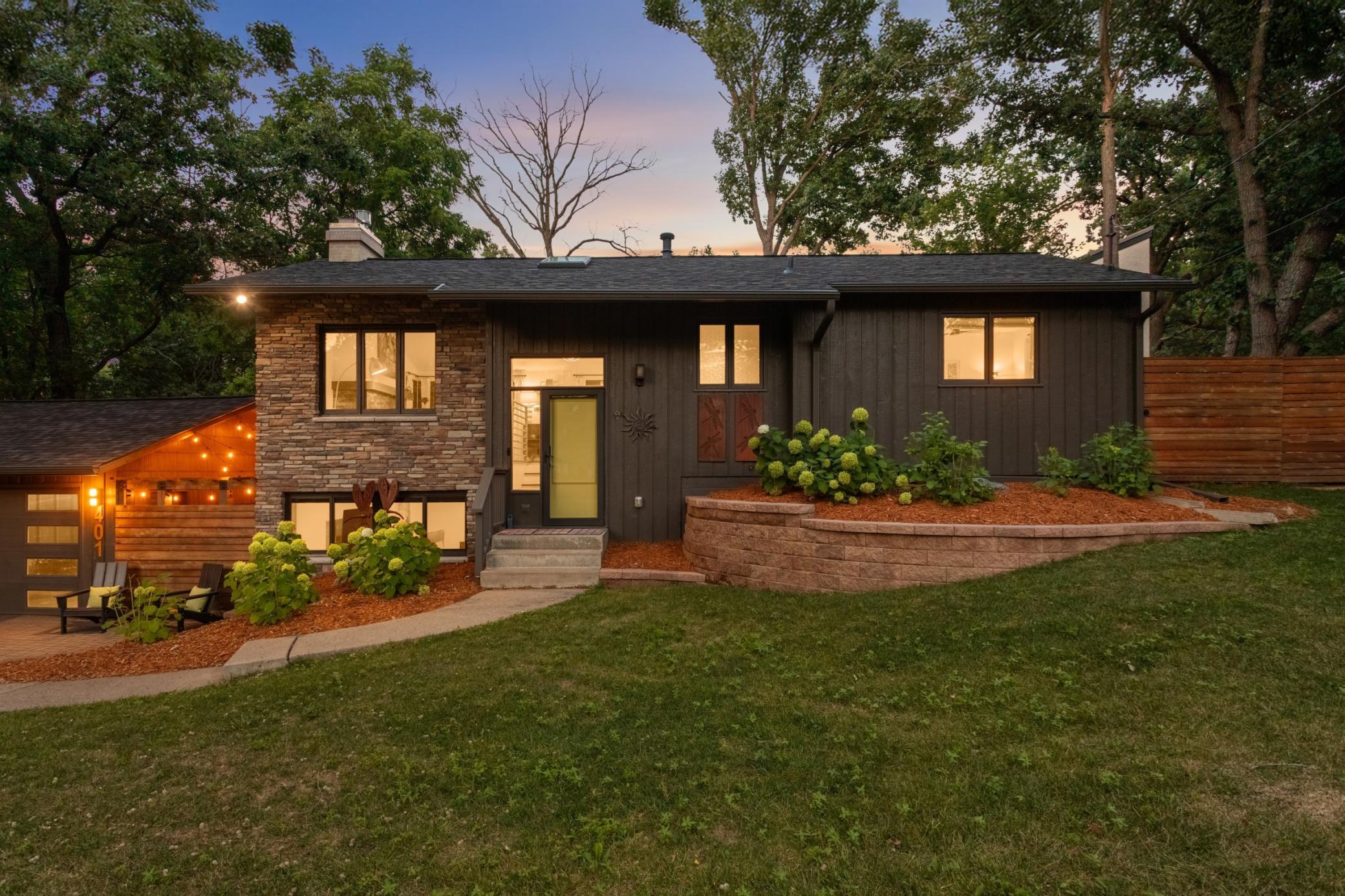 401 Birchwood Avenue