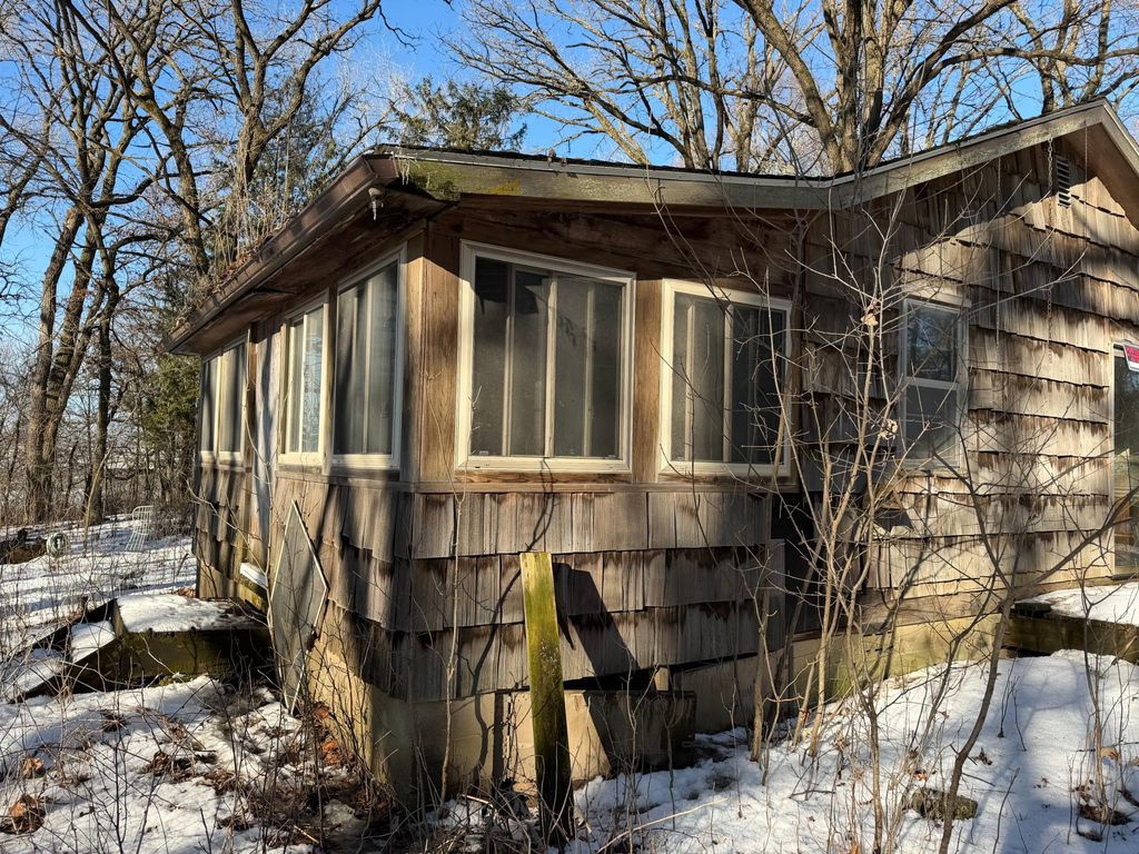 Photo of 23897 890th Avenue, Austin, MN 55912 (MLS # 7020140)