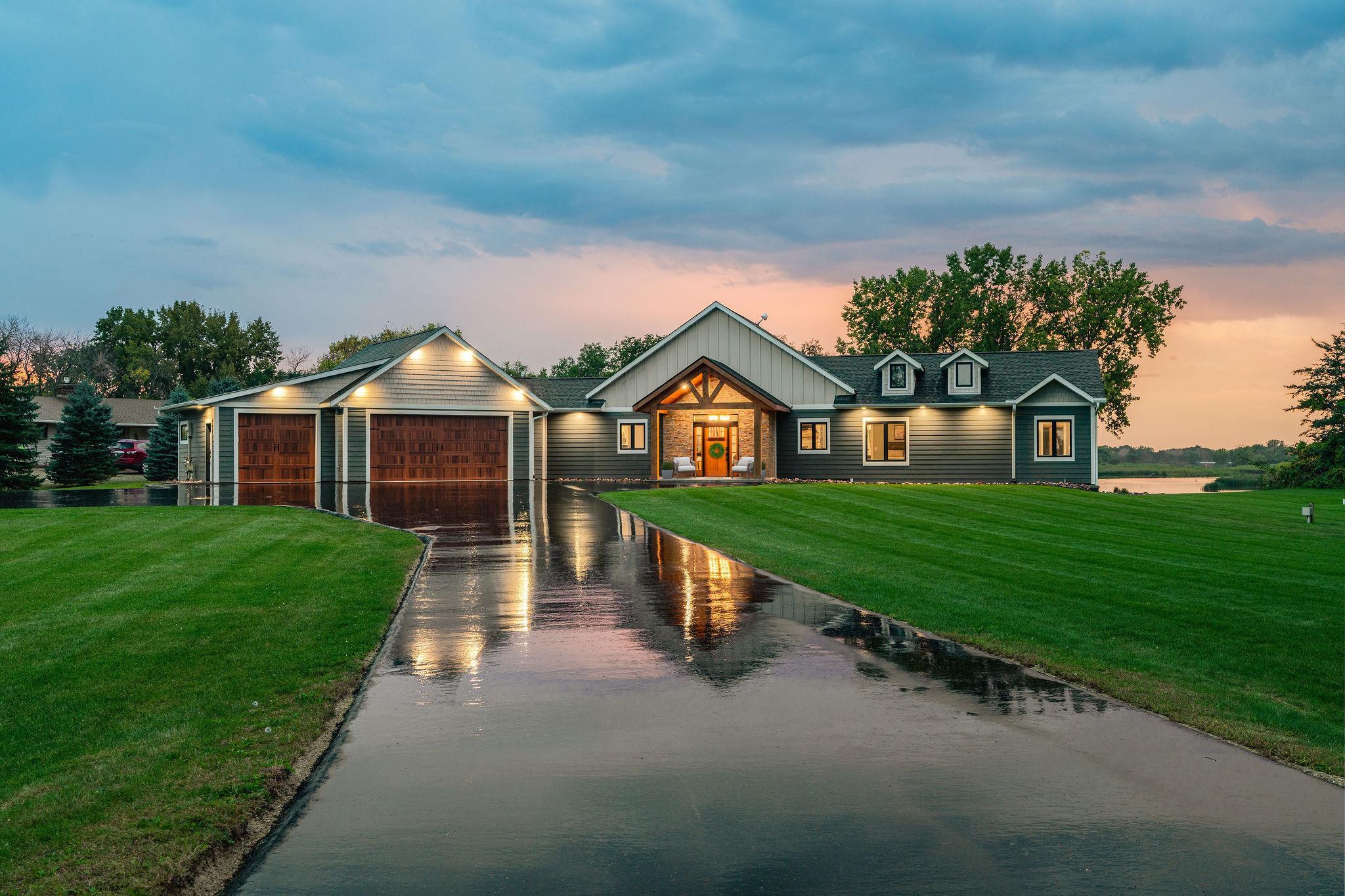 Cannon Falls, Minnesota, 55009, United States, 4 Bedrooms Bedrooms, ,3 BathroomsBathrooms,Residential,Active,2016417