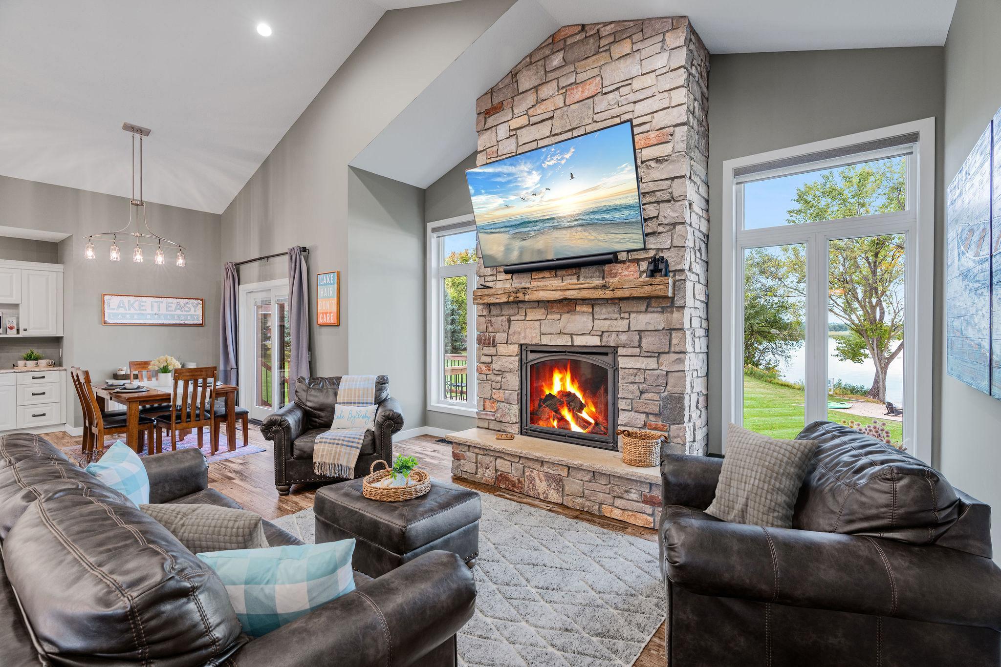 Cannon Falls, Minnesota, 55009, United States, 4 Bedrooms Bedrooms, ,3 BathroomsBathrooms,Residential,Active,2016417