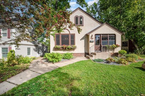 1484 Branston Street Saint Paul MN 55108