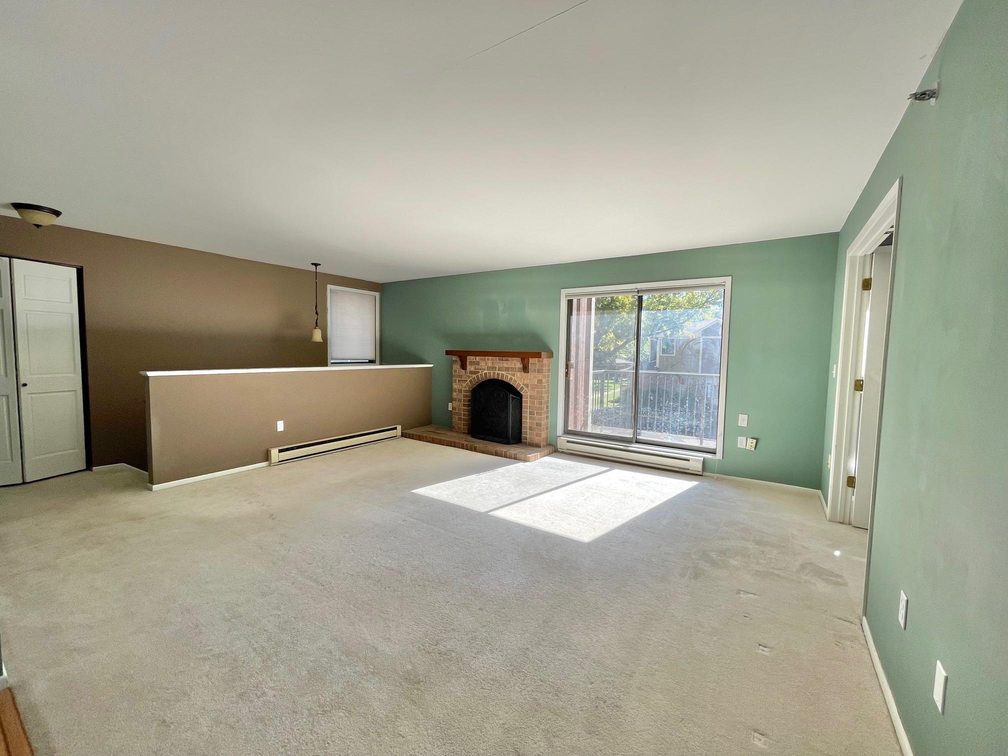 1125 Woodlake Lane 1