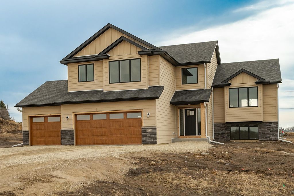 Photo of 1602 21st Avenue NE, Kasson, MN 55944 (MLS # 7023010)