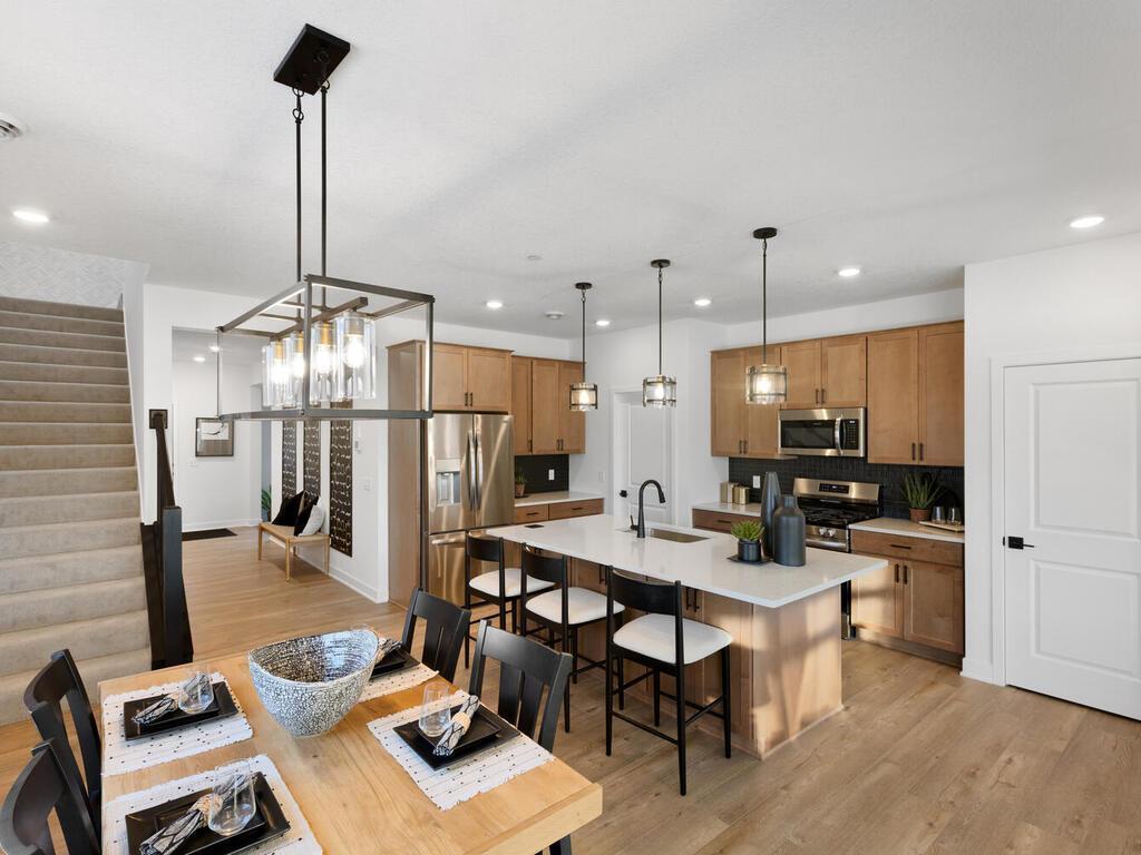 13731 Hollybrook Circle