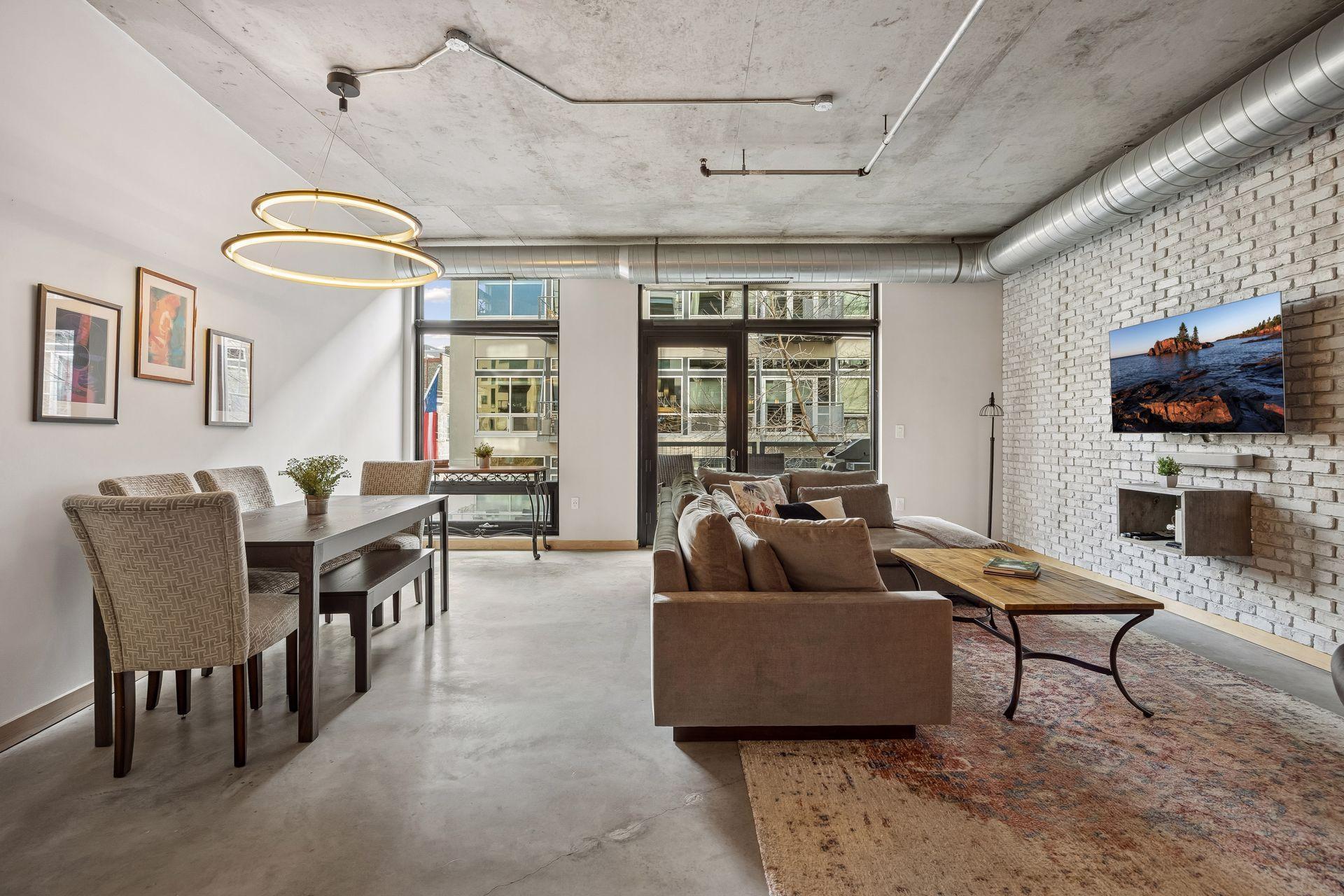 720 N 4th Street 212