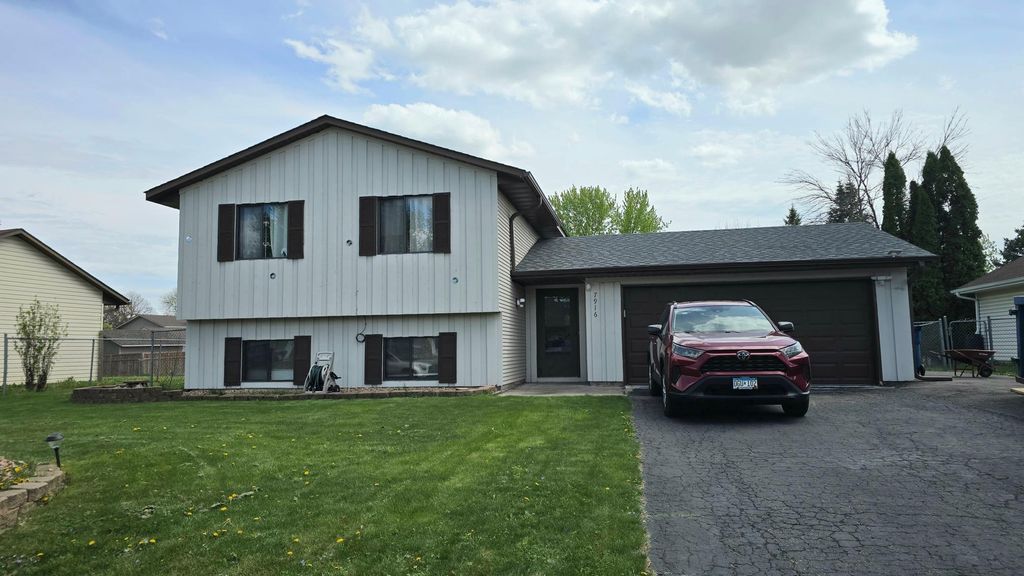 Photo of 7916 Hallmark Way, Apple Valley, MN 55124 (MLS # 7067696)