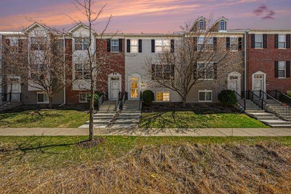 Photo of 4360 Bulrush Boulevard, Shakopee, MN 55379 (MLS # 7054242)