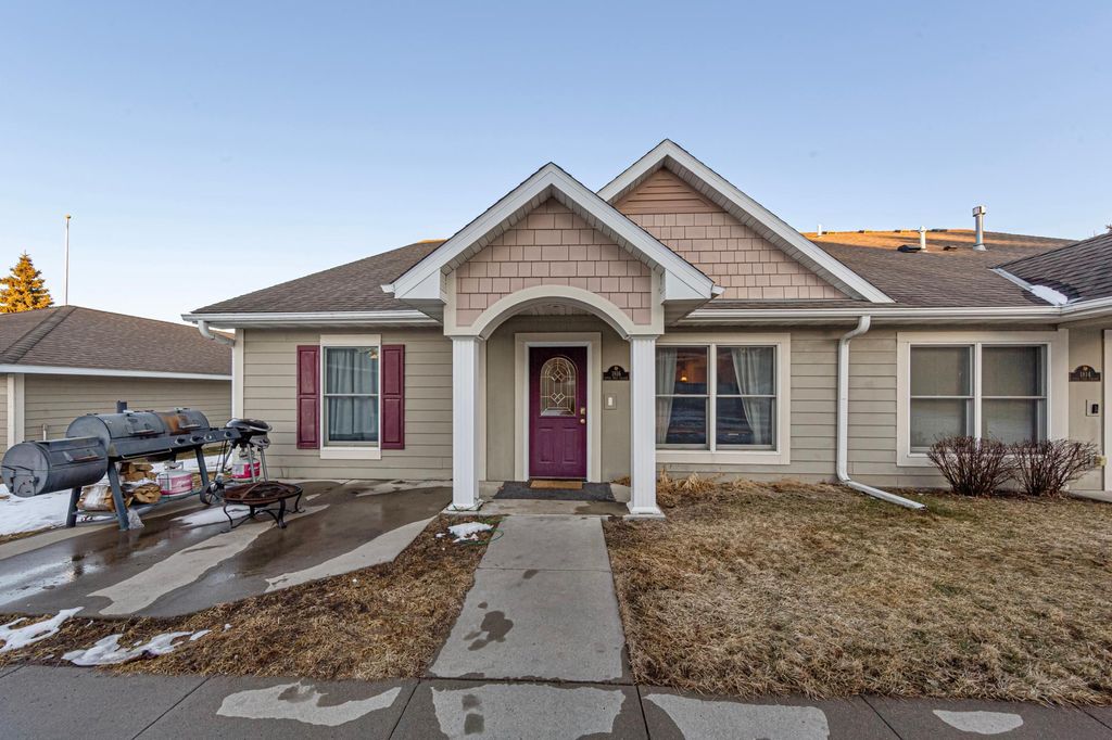 Photo of 1816 Haralson Court, Saint Peter, MN 56082 (MLS # 7039762)