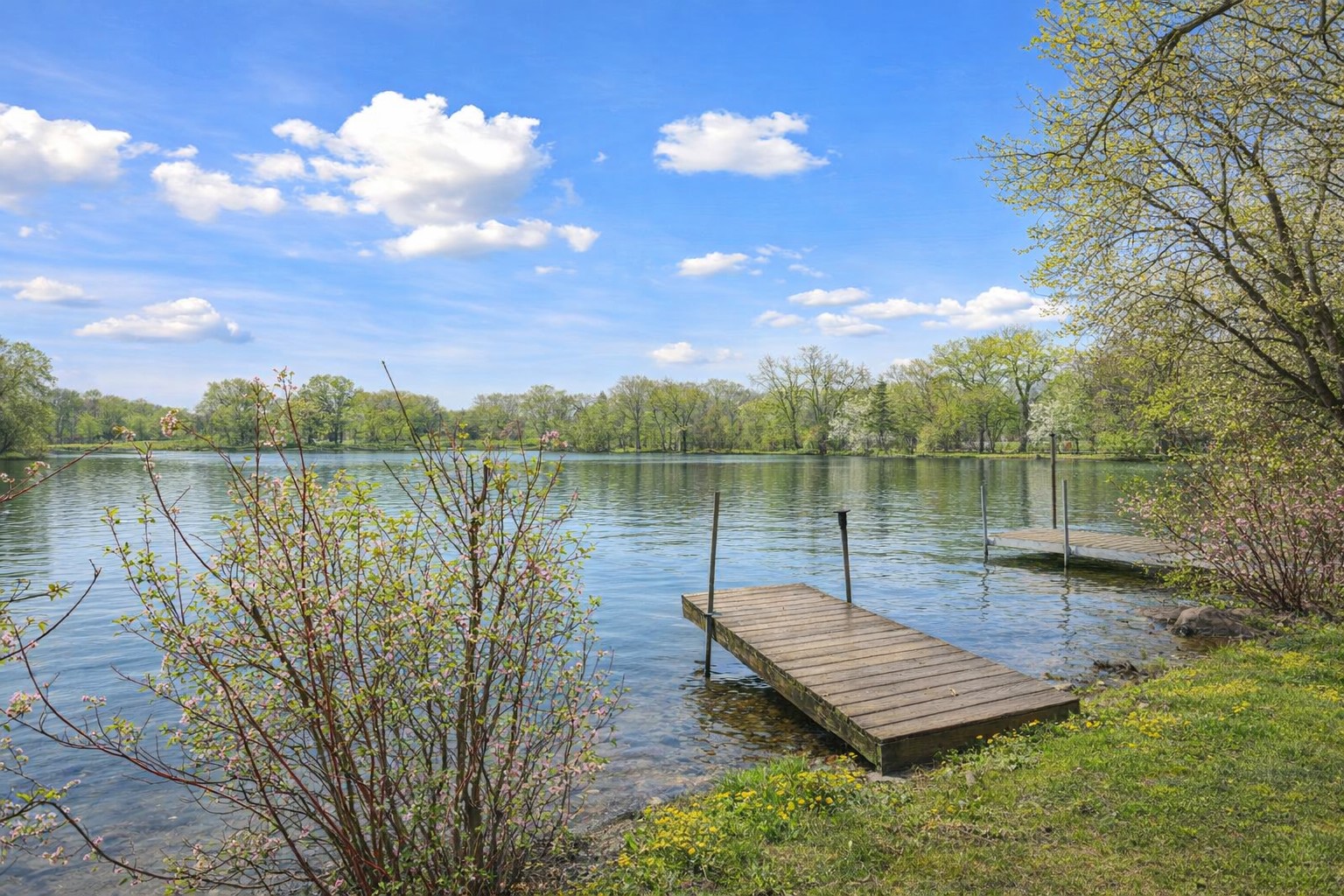 8420 Meadow Lake Road E