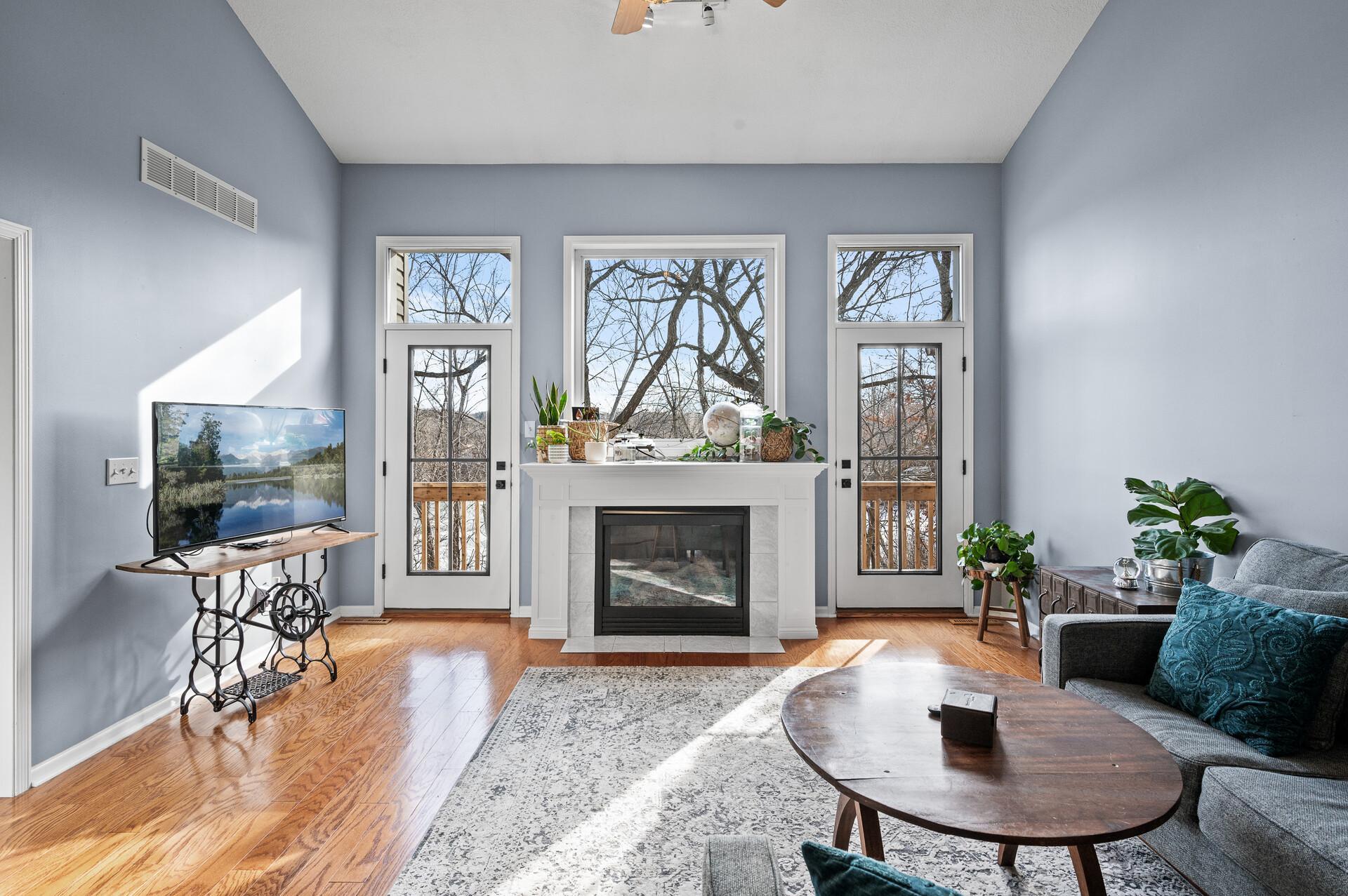 1426 Mcandrews Road E 30